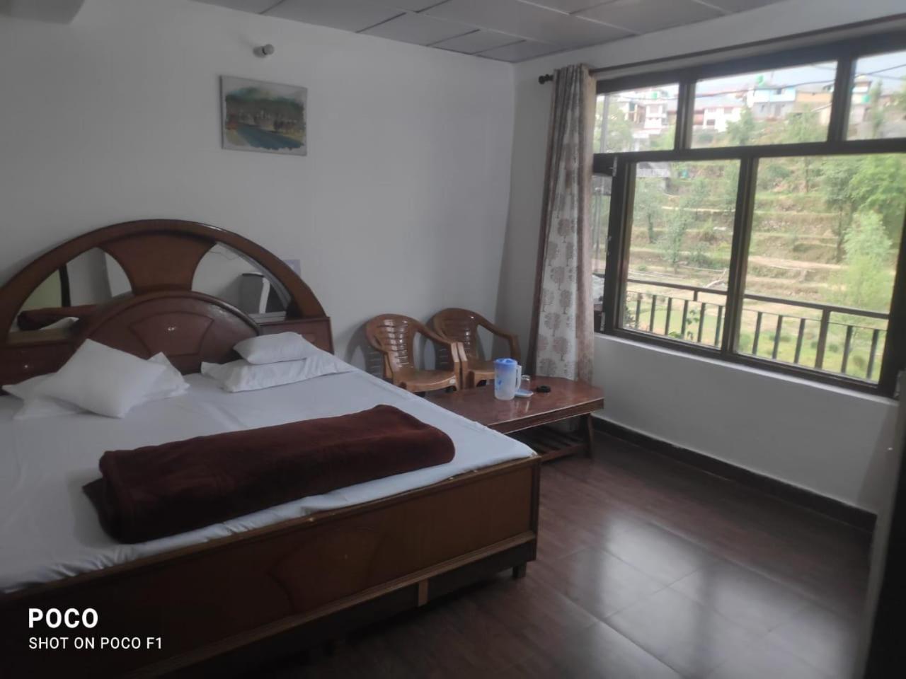 דרמסאלה Nirmal Homestay מראה חיצוני תמונה