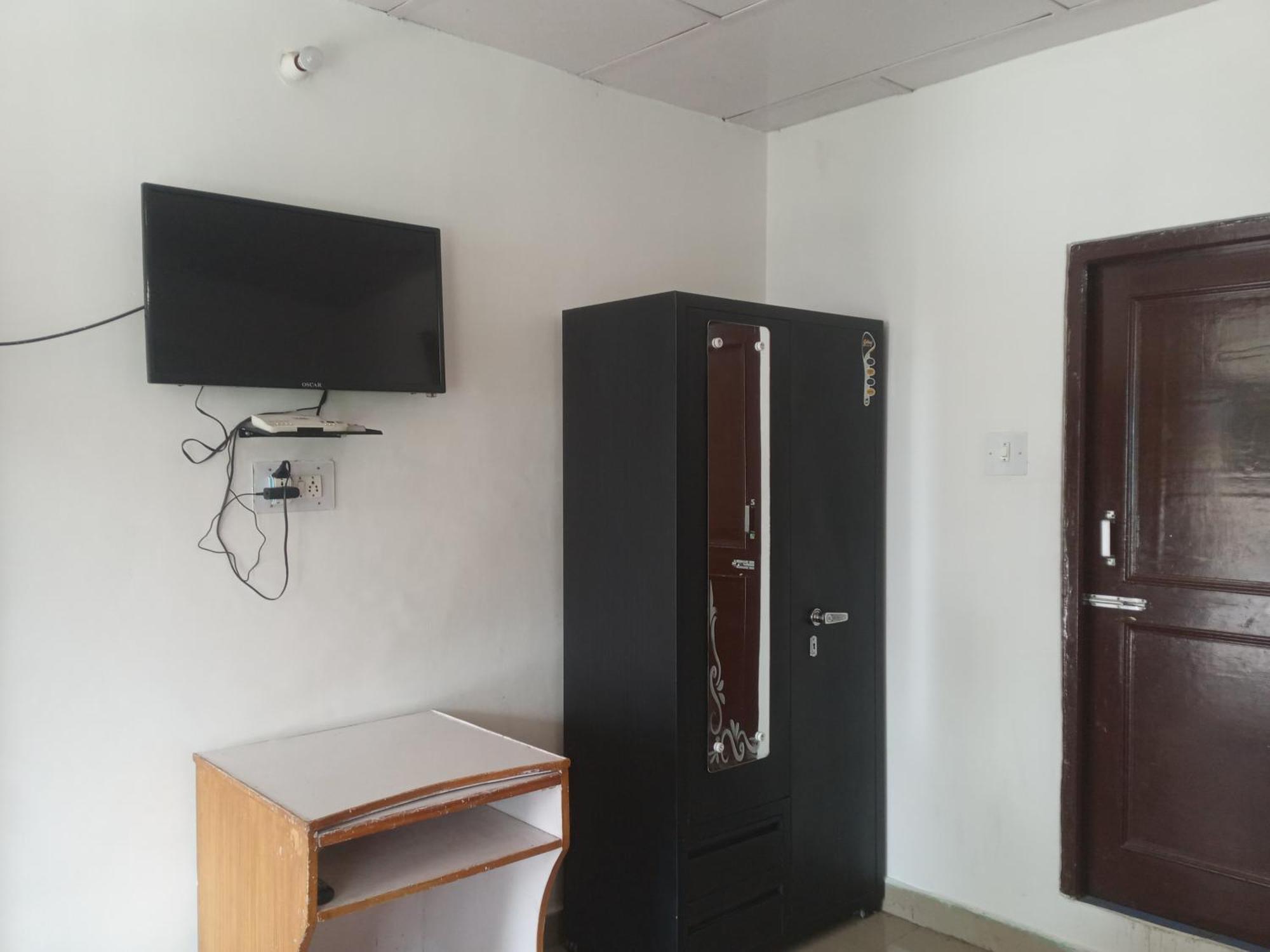 דרמסאלה Nirmal Homestay מראה חיצוני תמונה